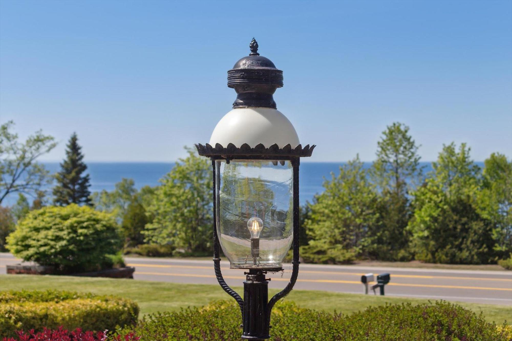 Villa Self Check-In Lake Views Workspace 2 Queen Beds Petoskey Exterior foto